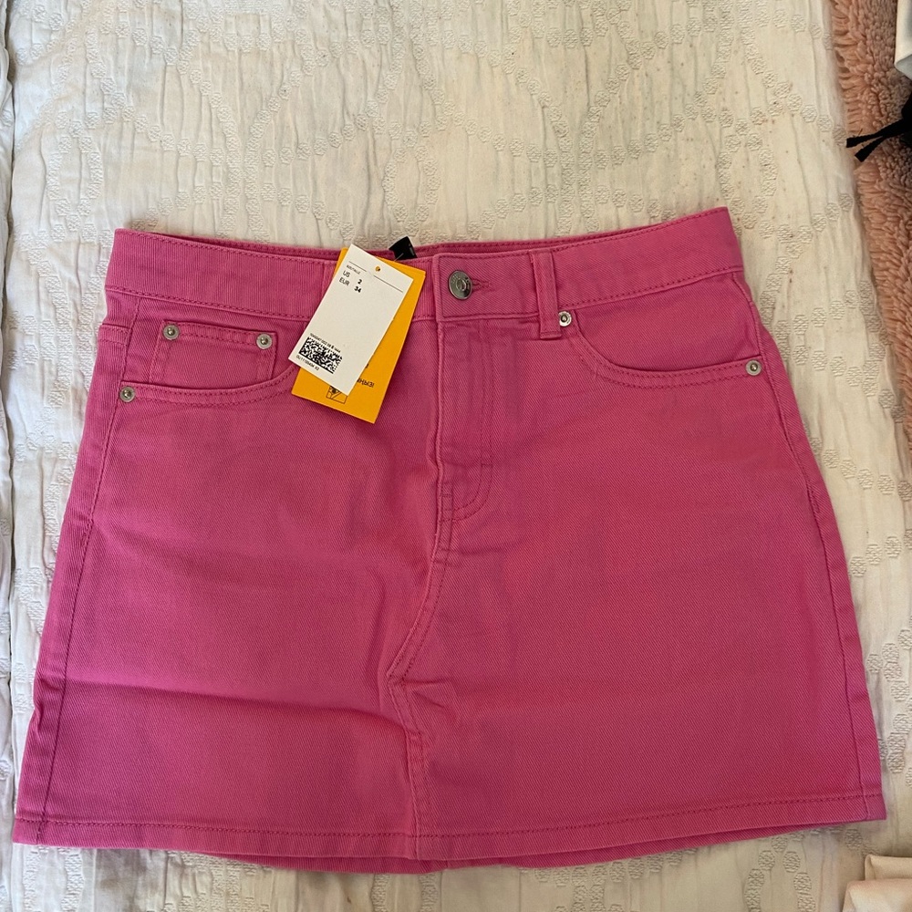 H&M mini skirt